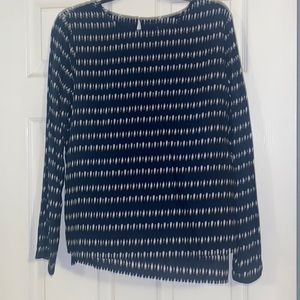 NWT Gap Navy blue and white blouse.